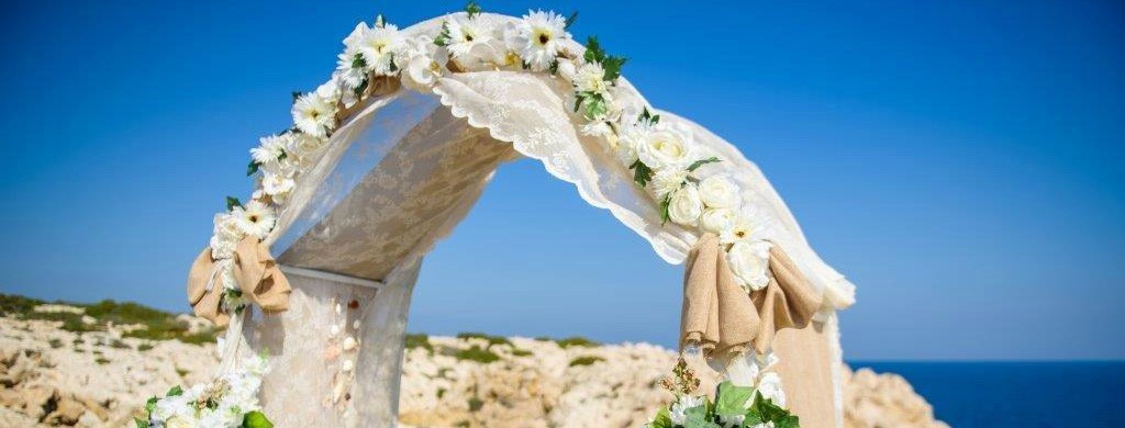 Book your wedding day in Ayii Anargyroi - Blue Lagoon Venue 